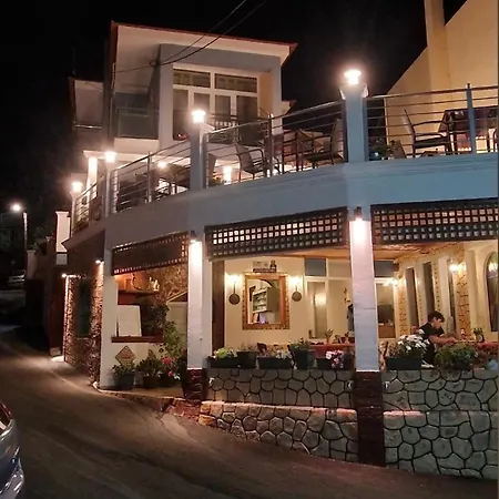 Tassos مورايتيكا