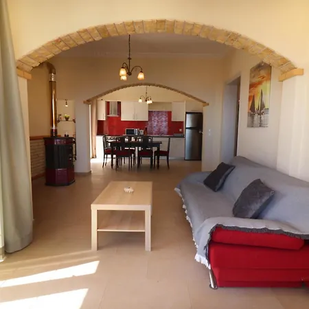 Tassos * مورايتيكا